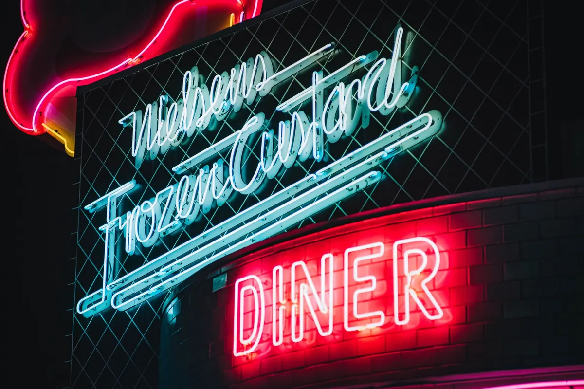 Frozen Custard vs. Ice Cream: A Beginner's Guide to Ingredients, Texture, and Churn
